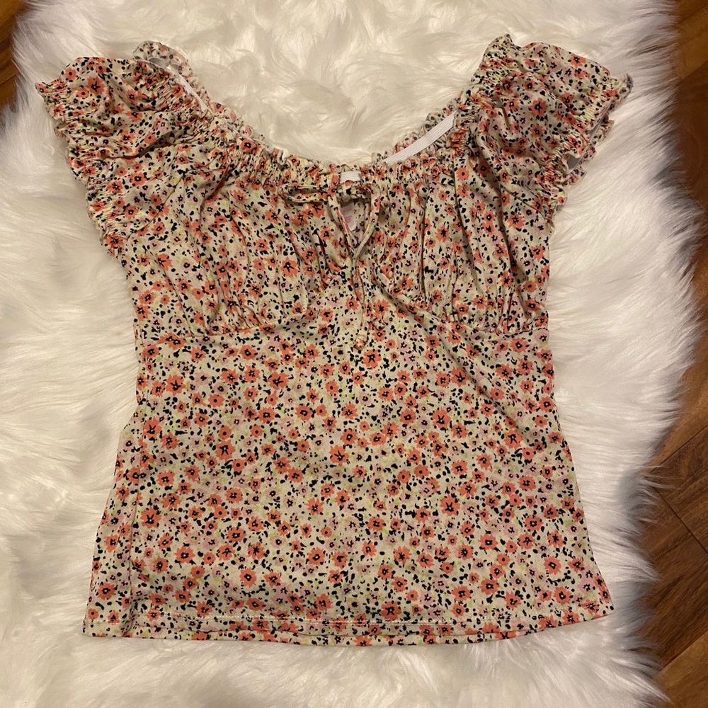 NWOT Cute Top